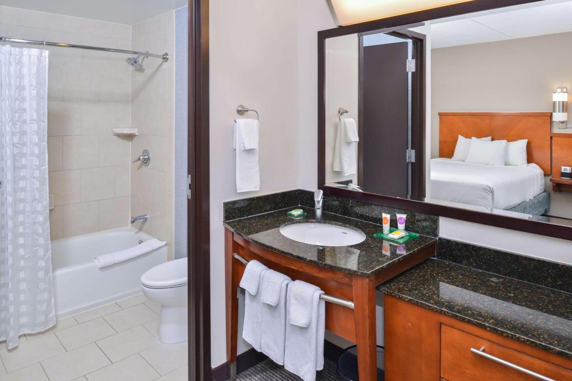 Hotel Hyatt Place Herndon Dulles Airport - East Extérieur photo