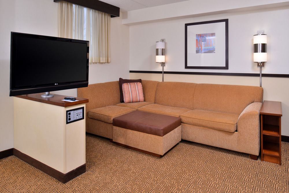 Hotel Hyatt Place Herndon Dulles Airport - East Extérieur photo